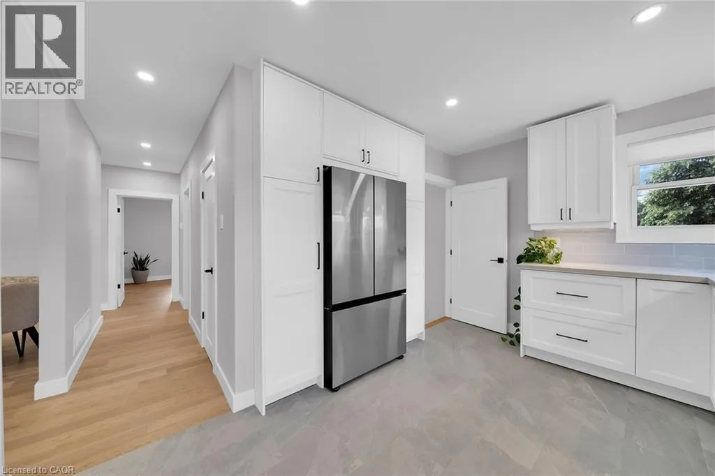 441 ELMWOOD Avenue