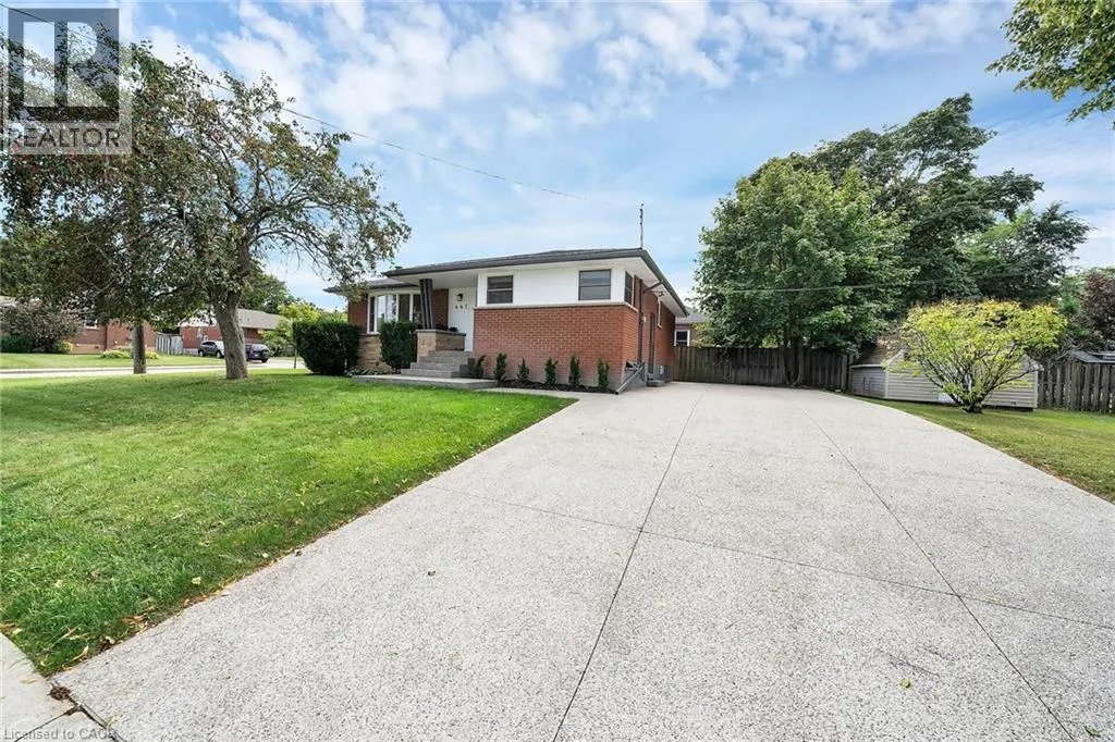 441 ELMWOOD Avenue