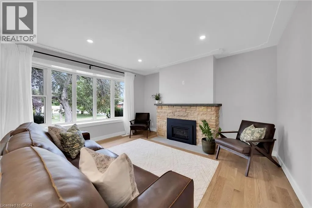 441 ELMWOOD Avenue