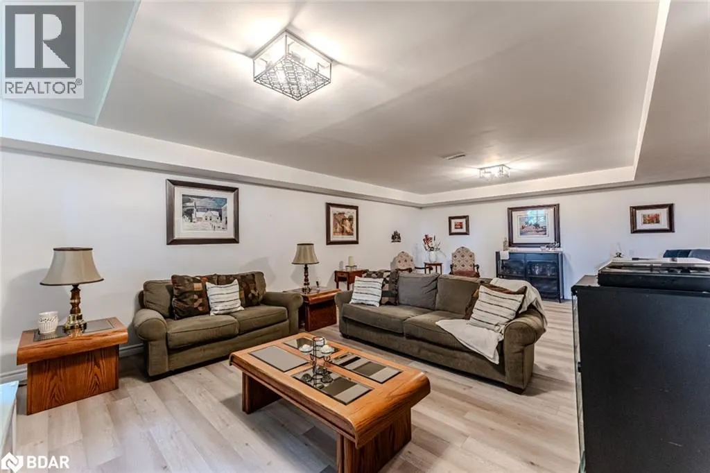 2946 HOGBACK Road