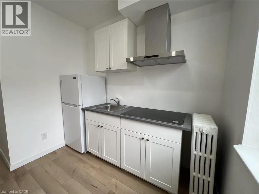 100 GREENSIDES Avenue W Unit# 1DL, #1DL