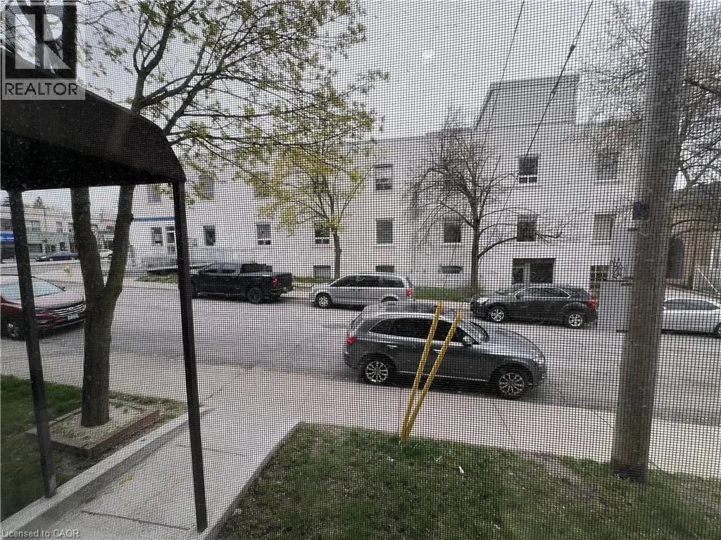 100 GREENSIDES Avenue W Unit# 1DL, #1DL