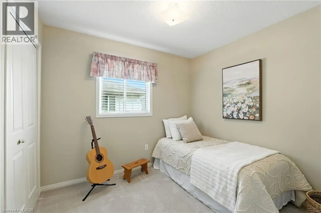 18 NAPLES Boulevard
