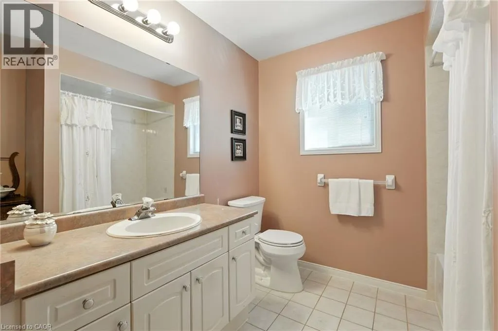 18 NAPLES Boulevard