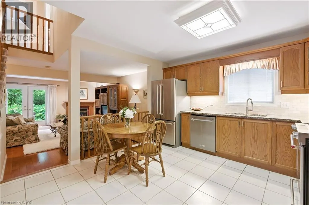18 NAPLES Boulevard