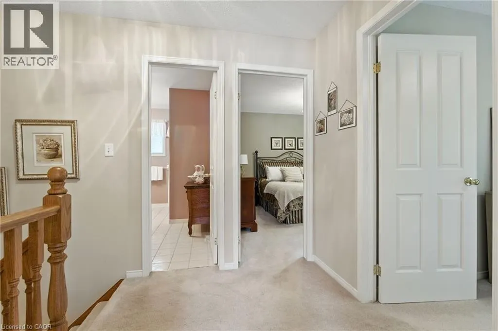 18 NAPLES Boulevard
