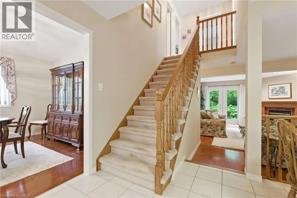 18 NAPLES Boulevard
