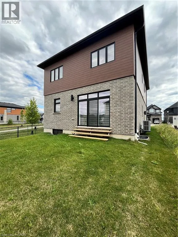 30 JACOB DETWEILLER Drive