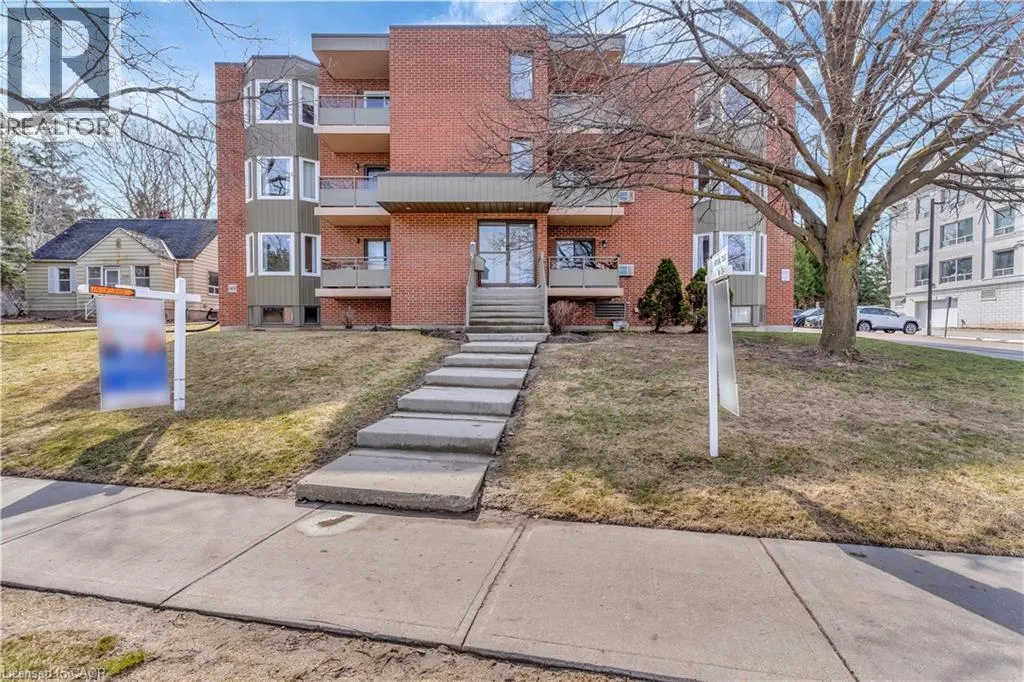 401 ERB Street Unit# 203, #203