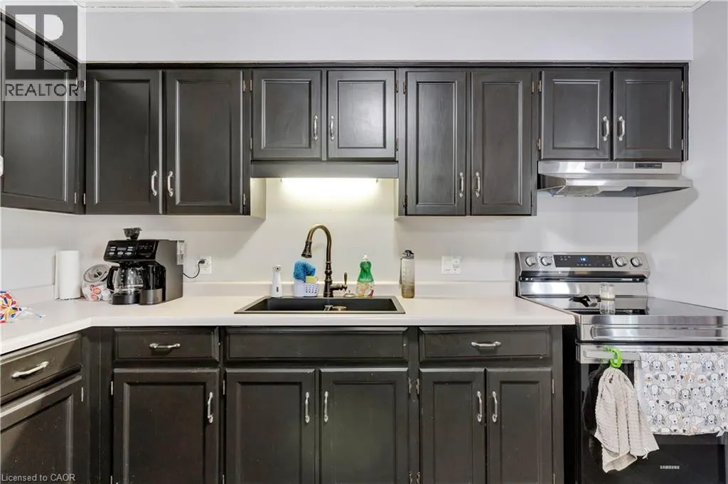 401 ERB Street Unit# 203, #203