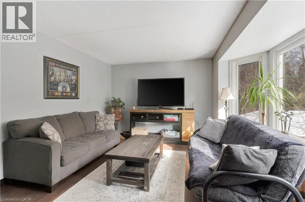 401 ERB Street Unit# 203, #203