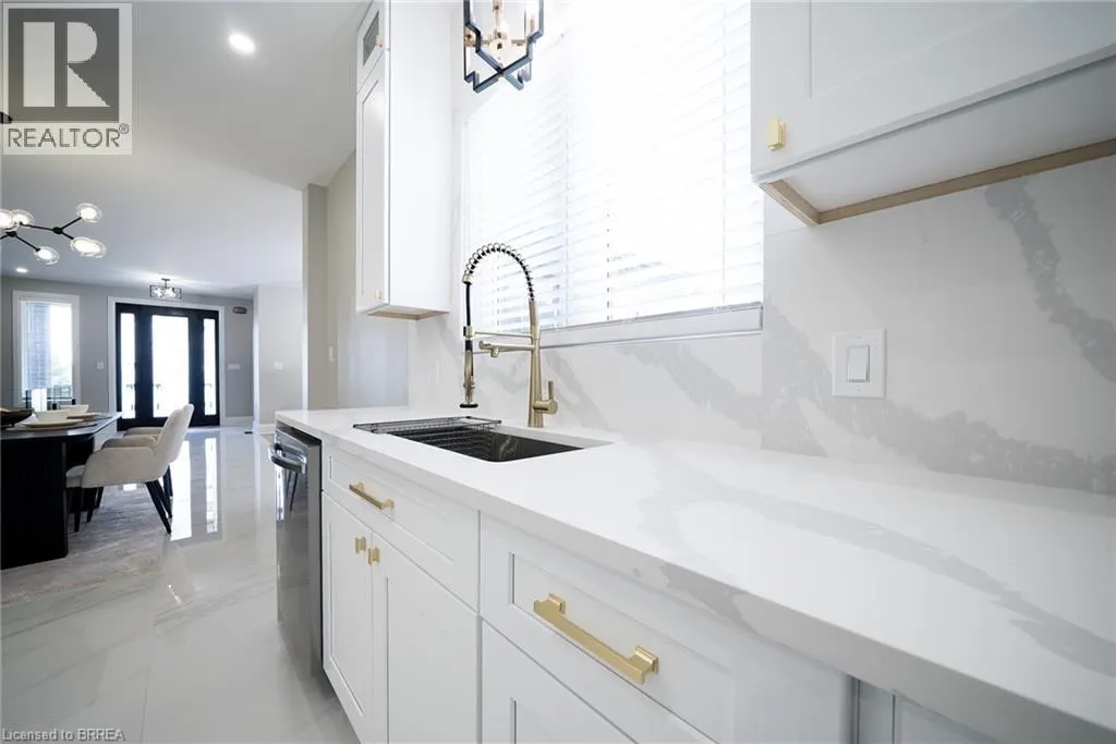 21 HALDIMAND 66 Road