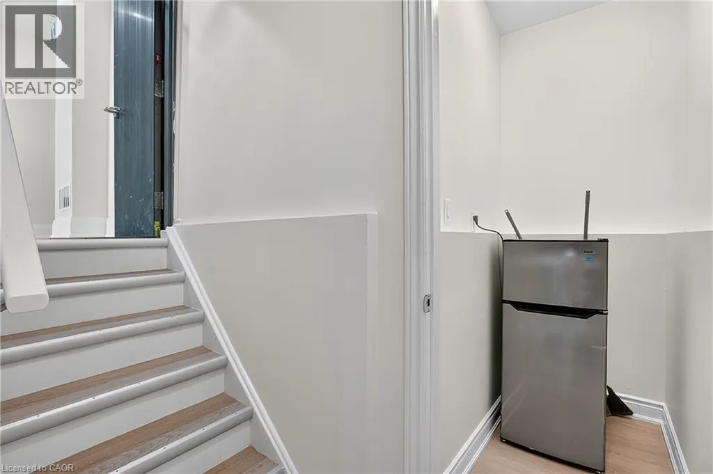 124 SEABROOK Drive Unit# 109, #109