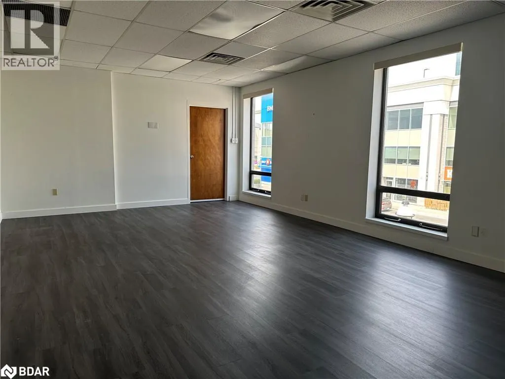89 COLLIER Street Unit# 201, #201