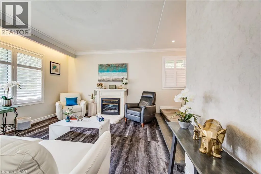 36 ANTHONY Place