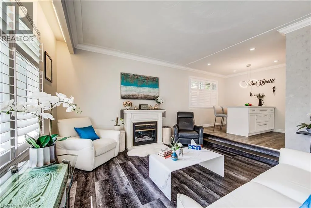 36 ANTHONY Place