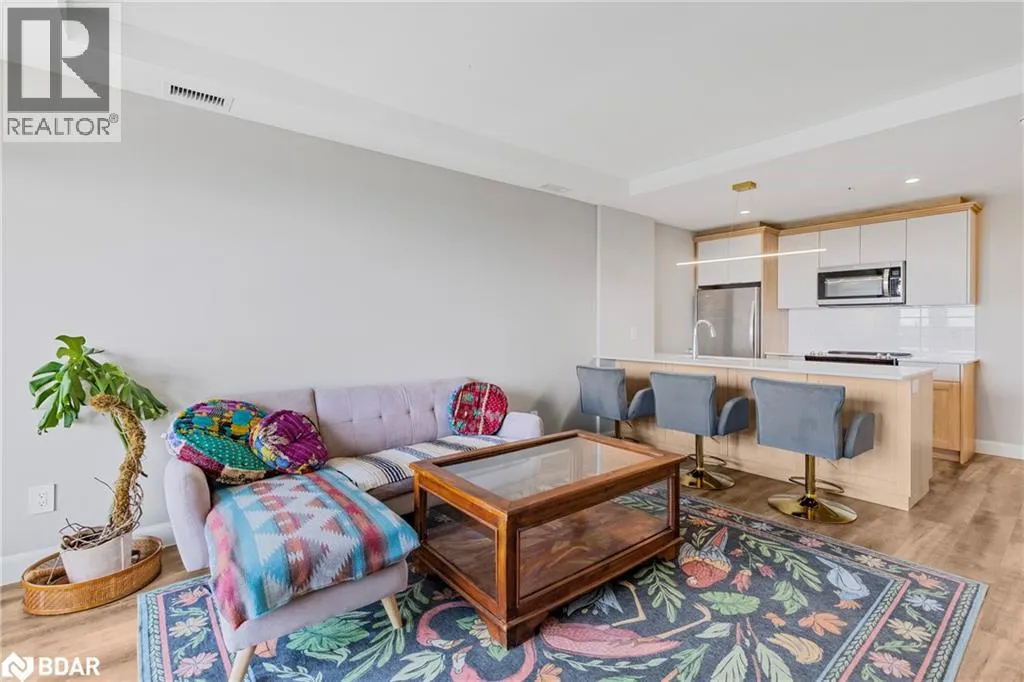 34 NORMAN Street Unit# 606, #606