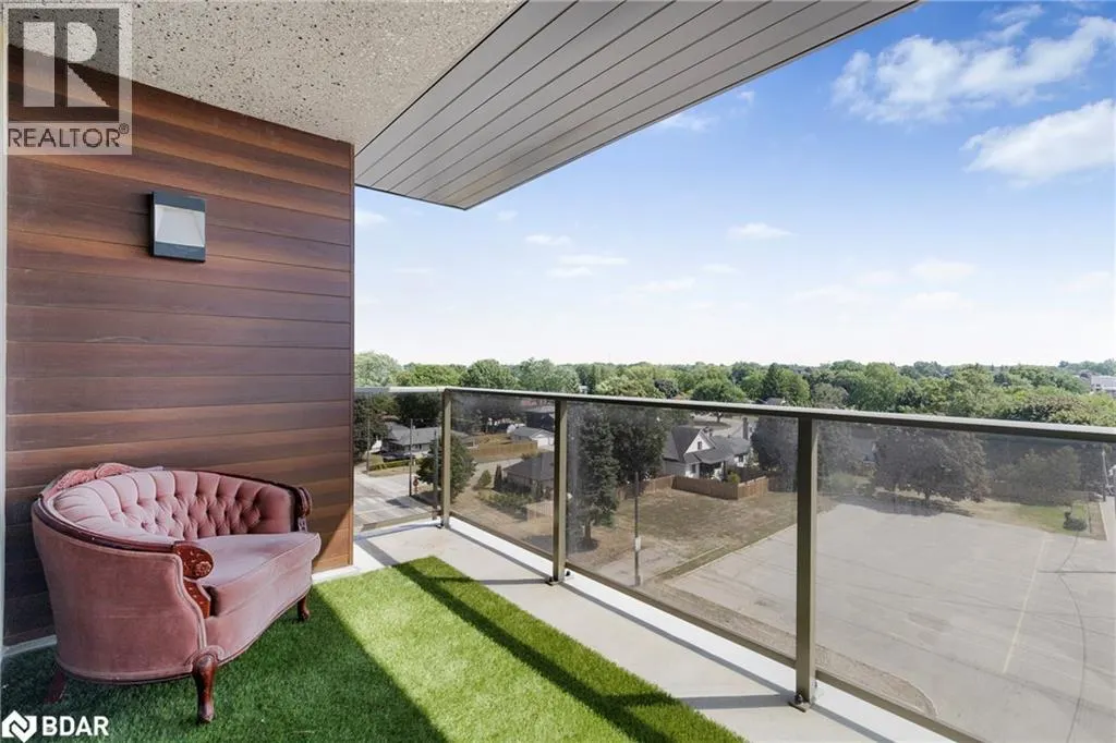 34 NORMAN Street Unit# 606, #606