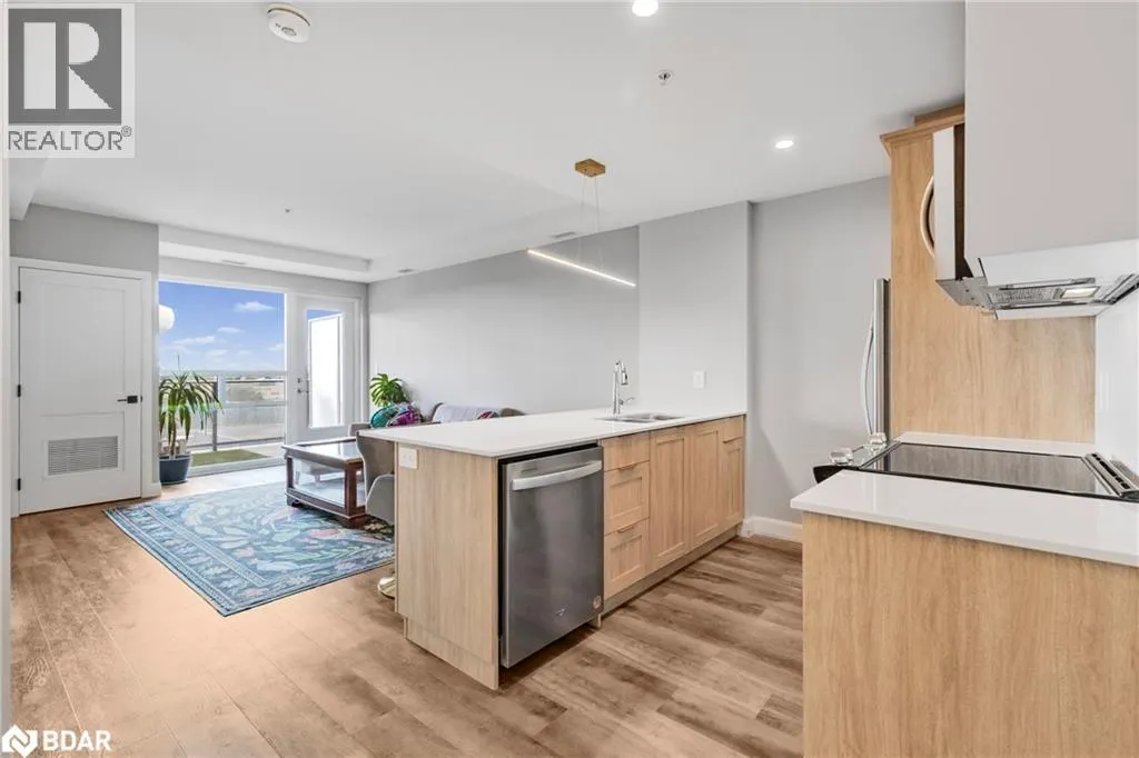 34 NORMAN Street Unit# 606, #606