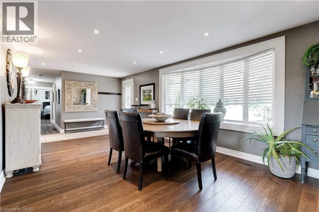 4391 LAKESHORE Road