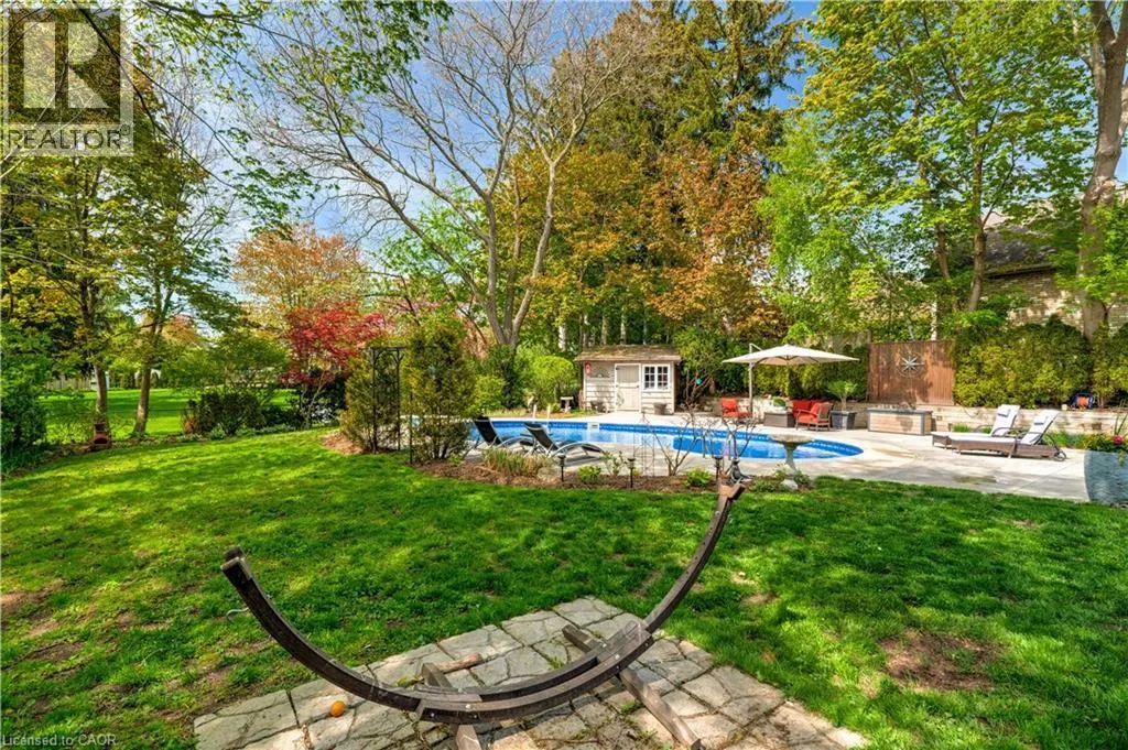 4391 LAKESHORE Road