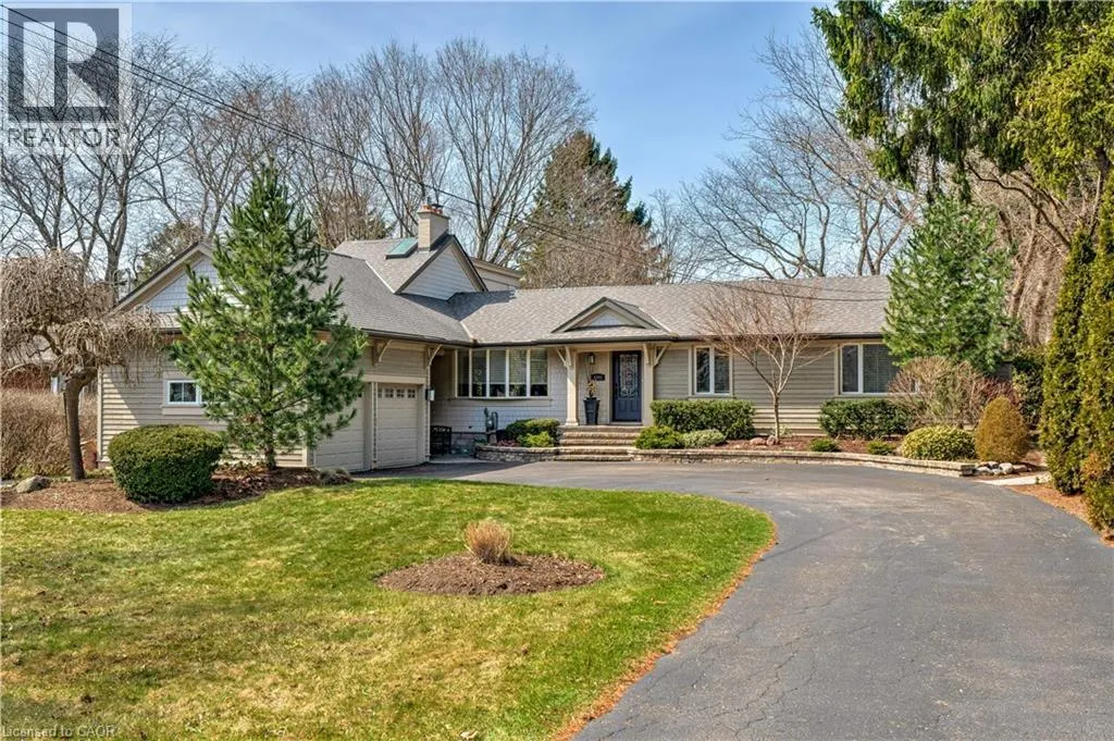 4391 LAKESHORE Road