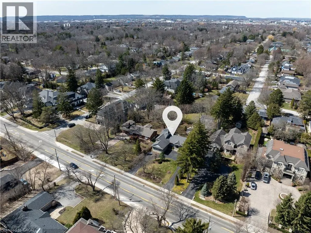 4391 LAKESHORE Road