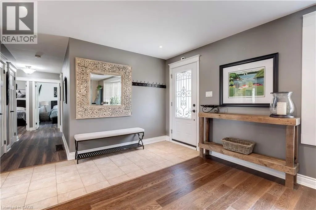 4391 LAKESHORE Road