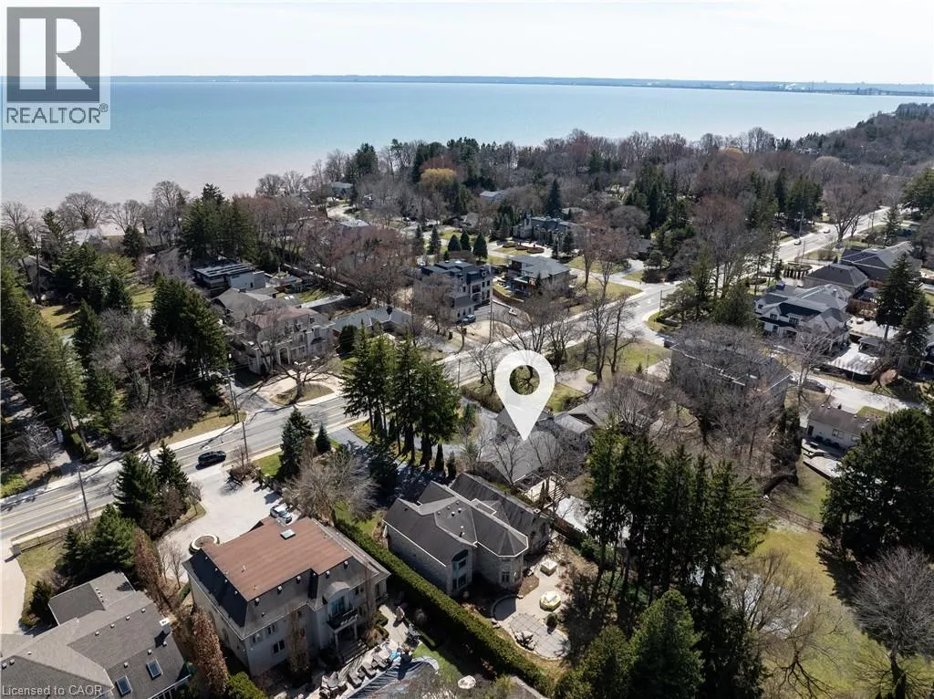 4391 LAKESHORE Road