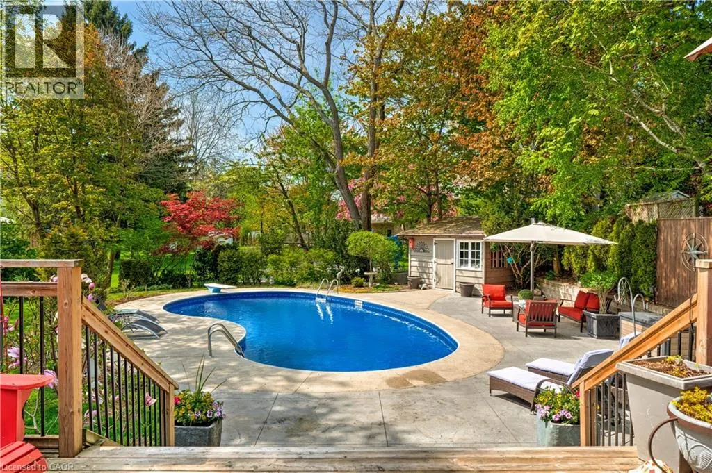 4391 LAKESHORE Road