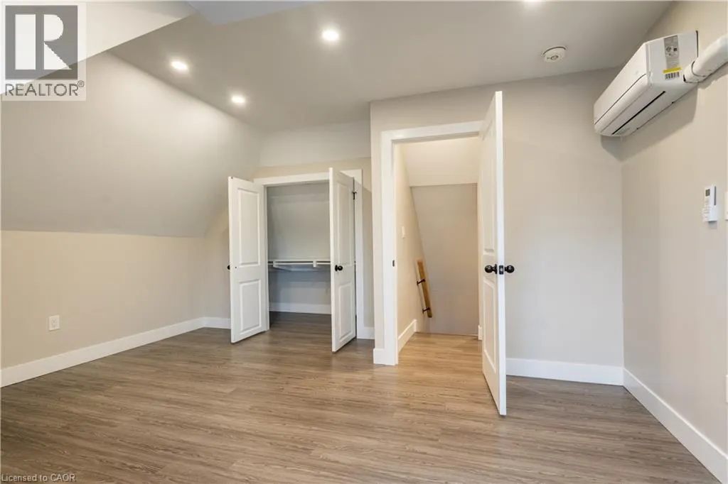 155 WENTWORTH Street N Unit# 1, #1