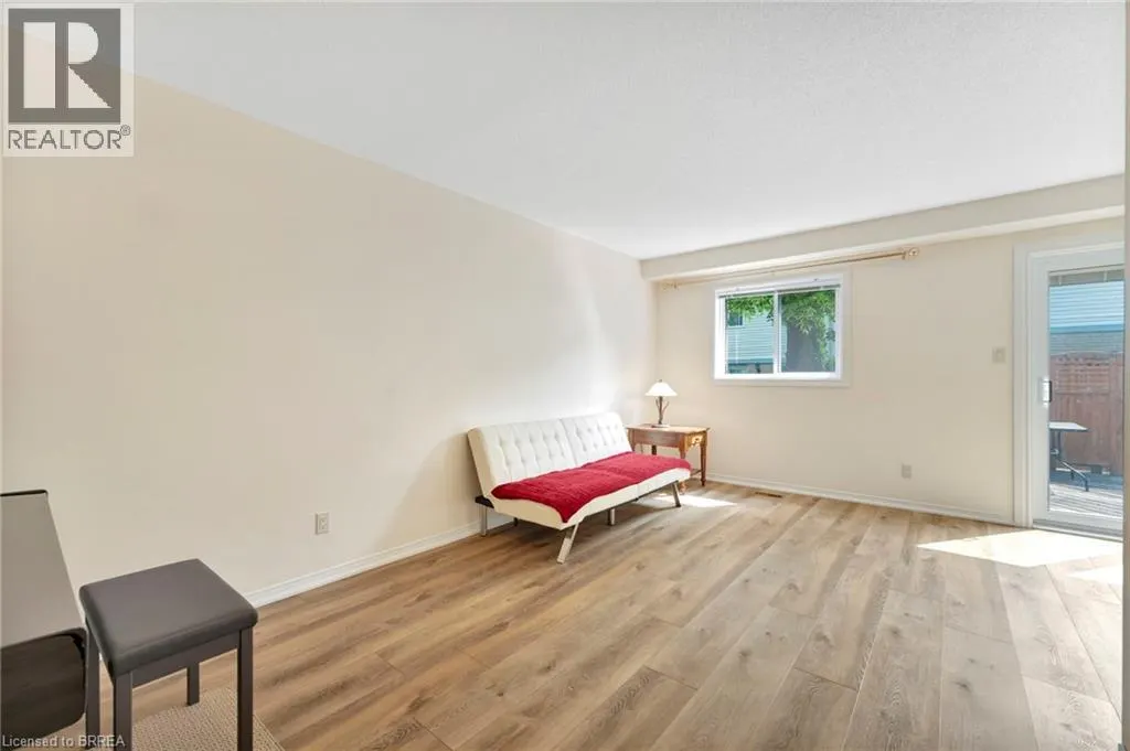 31 MOSS Boulevard Unit# 26, #26