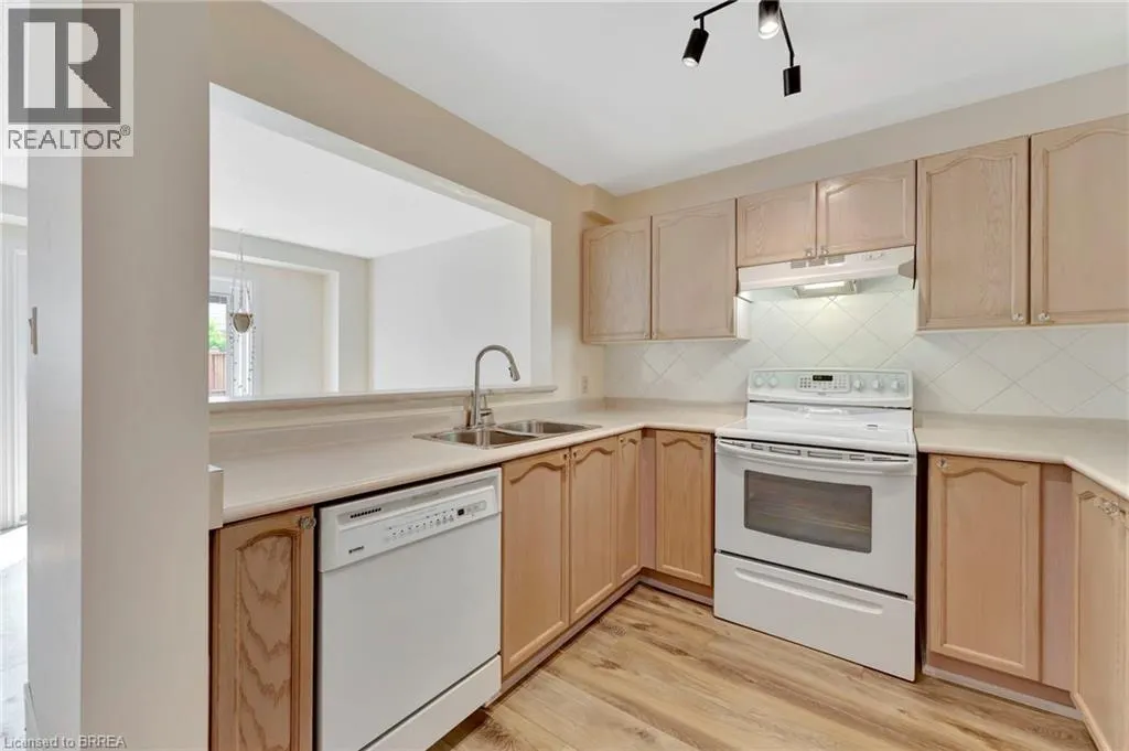 31 MOSS Boulevard Unit# 26, #26