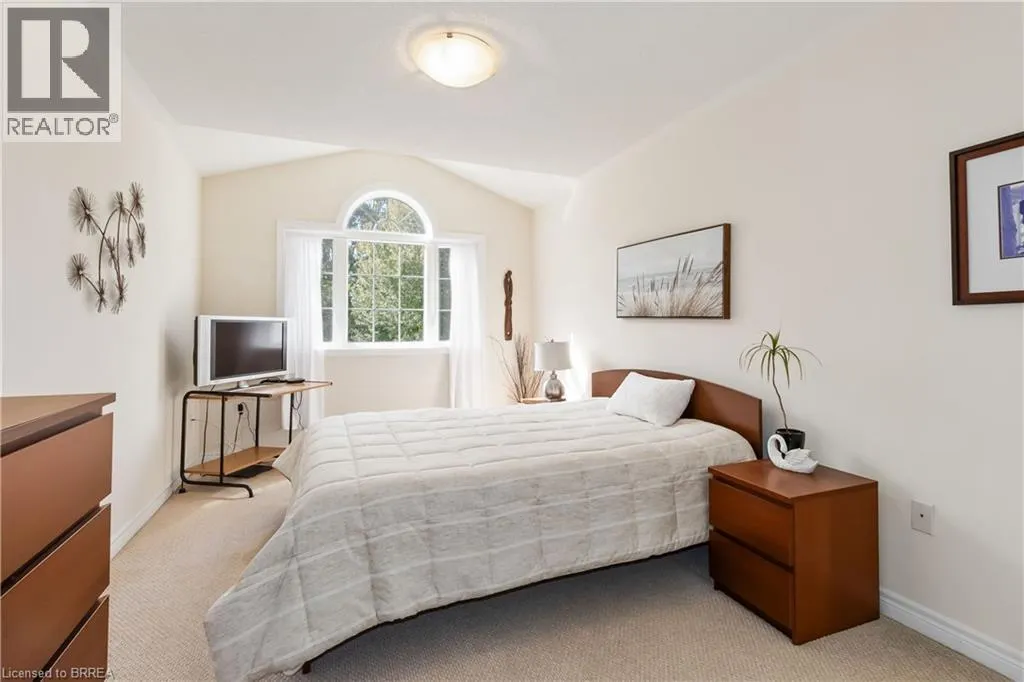 20 MCCONKEY Crescent Unit# 92, #92