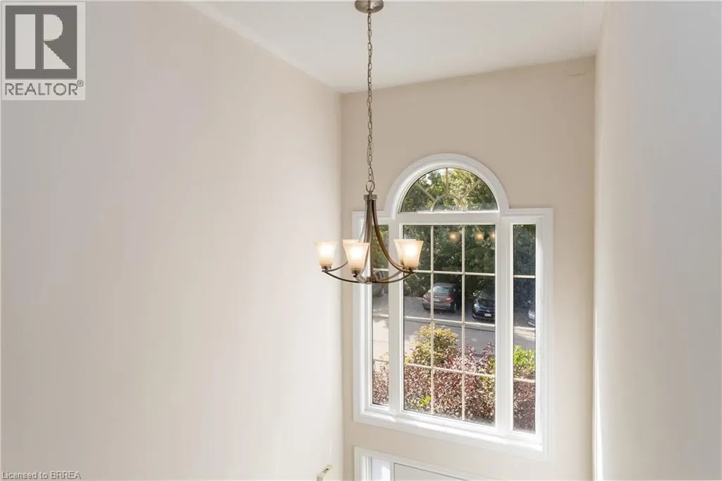 20 MCCONKEY Crescent Unit# 92, #92