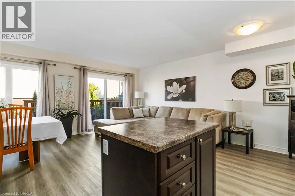 20 MCCONKEY Crescent Unit# 92, #92