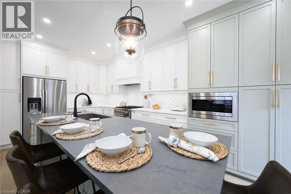 270 MAIN Street W Unit# 9, #9