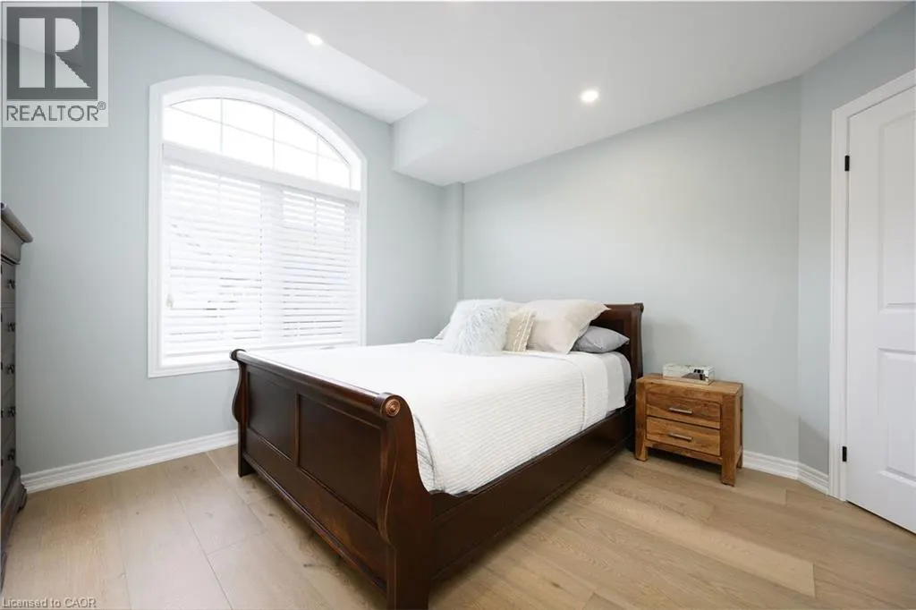 270 MAIN Street W Unit# 9, #9