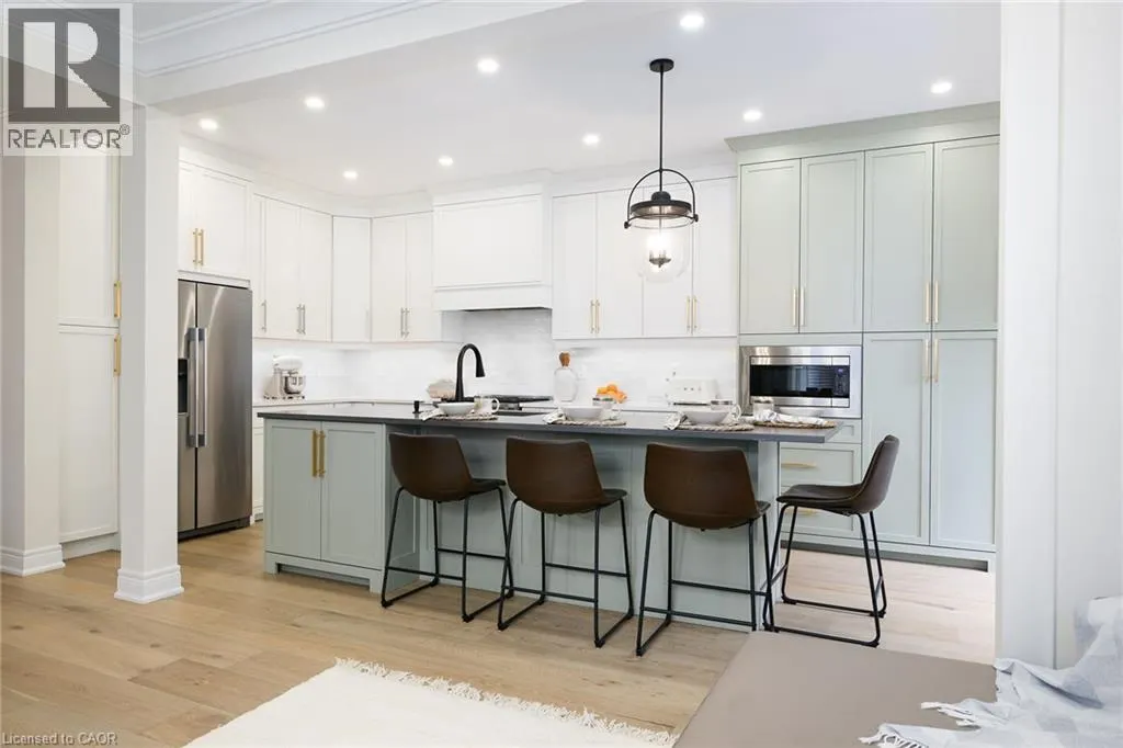 270 MAIN Street W Unit# 9, #9