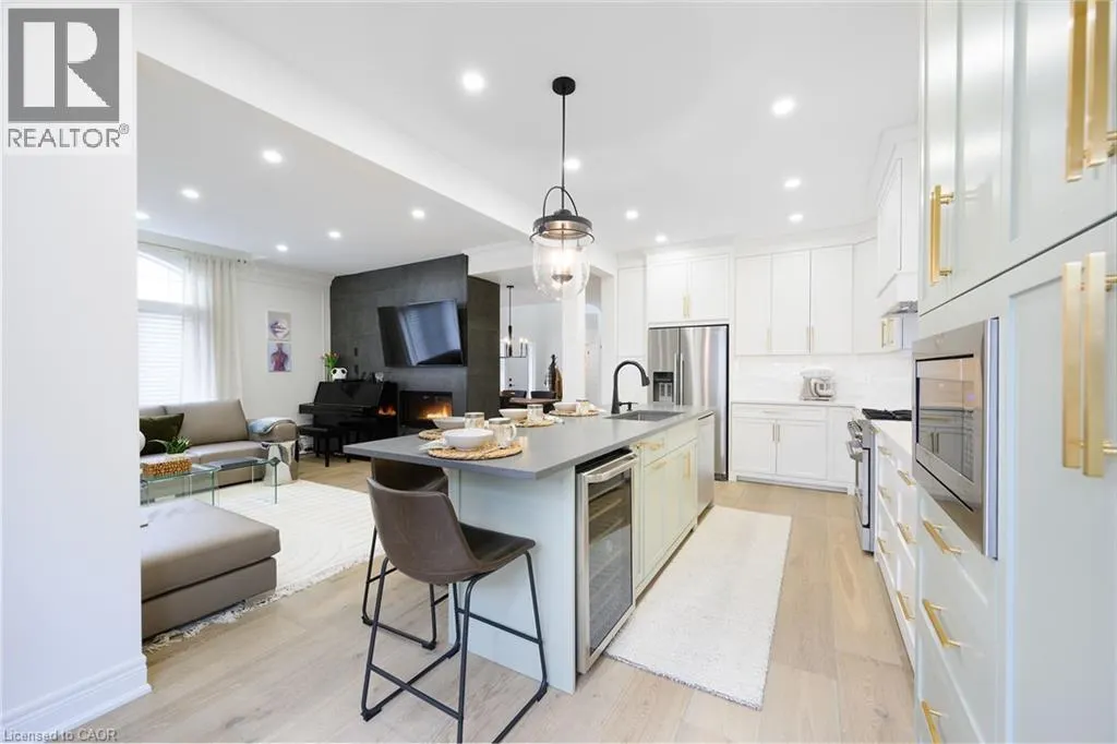 270 MAIN Street W Unit# 9, #9