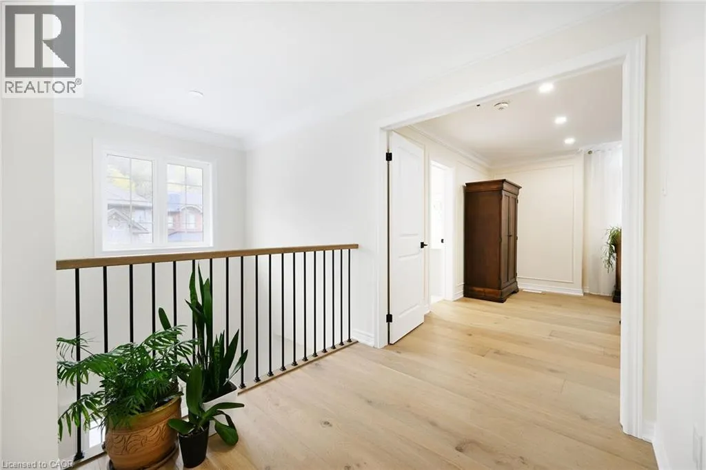 270 MAIN Street W Unit# 9, #9