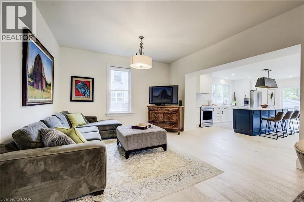 38 EUCLID Avenue