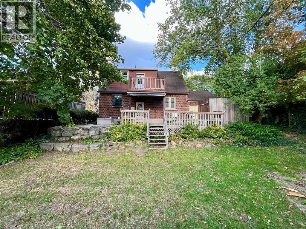 19 WILLOW Street