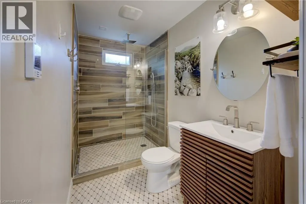 178 GUELPH Avenue