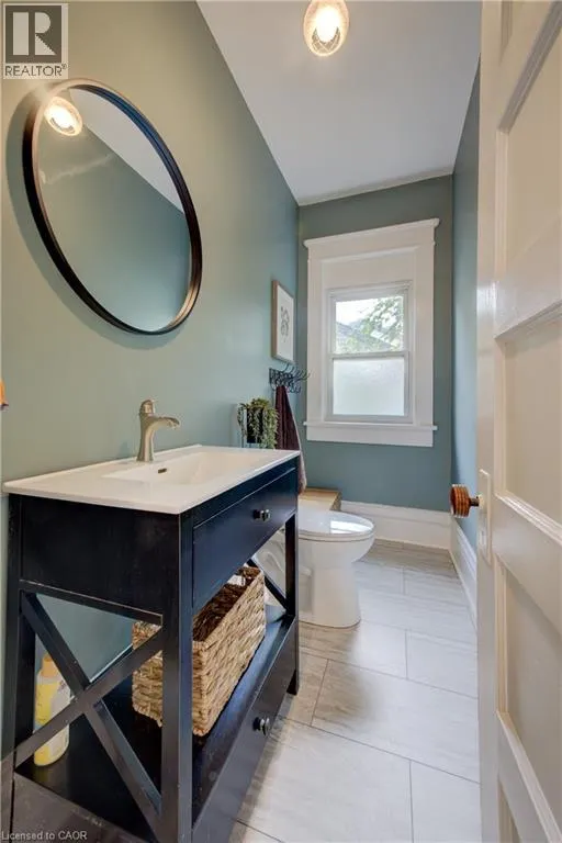 178 GUELPH Avenue