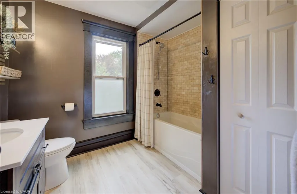 178 GUELPH Avenue