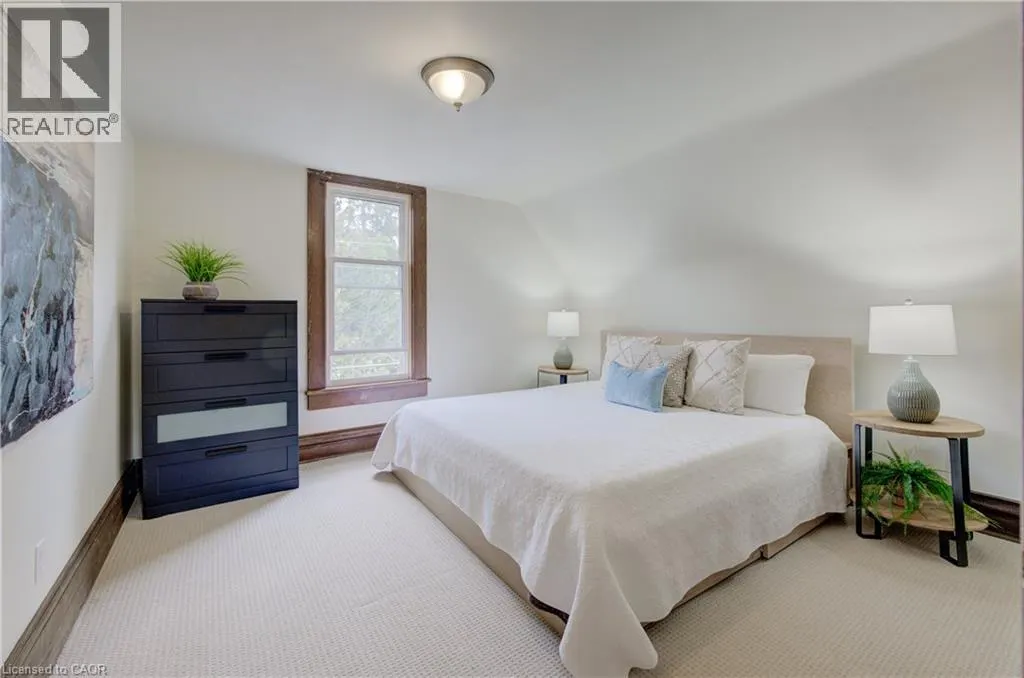 178 GUELPH Avenue