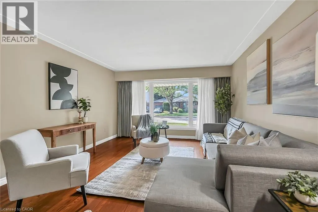 31 BELAIR Drive