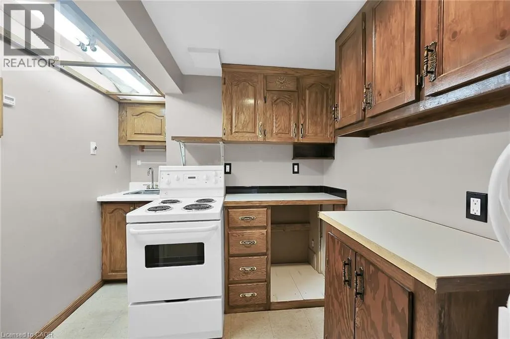 31 BELAIR Drive