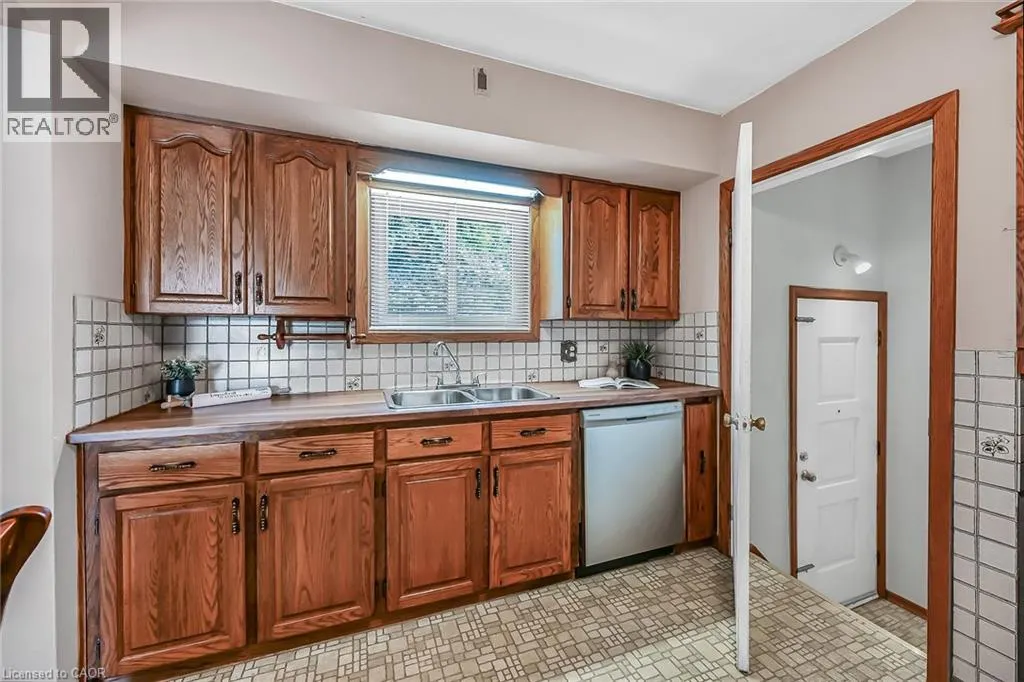 31 BELAIR Drive